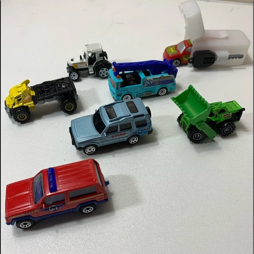 Toy Vehicles 7 Asst.
